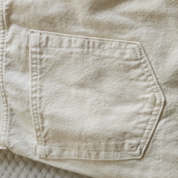 LEVIS 501 '93 SHORTS CUT OFF 7" INSEAM   NEW WITH TAGS OFF WHITE - Picture 13 of 16